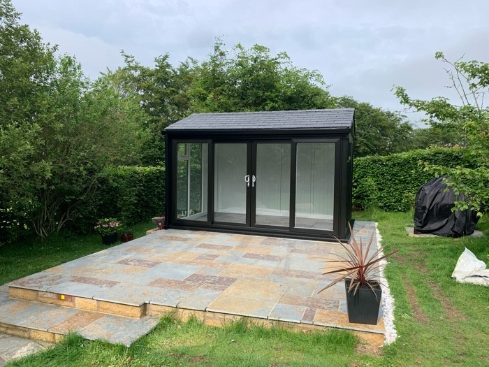 NORDIC GREENWICH - MAKES A PERFECT GARDEN OFFICE. INSULATED WITH LOTS OF NATURAL LIGHT